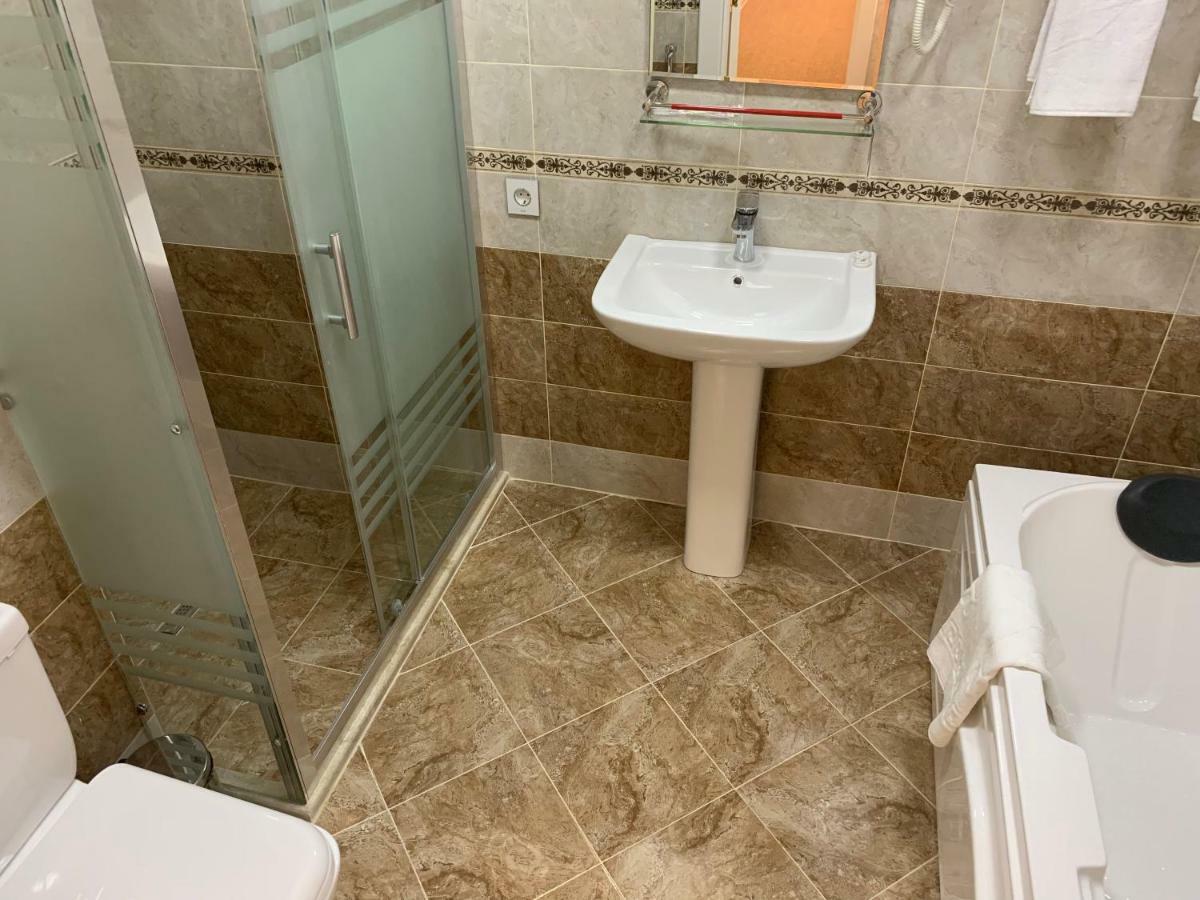 Sahil Park Hotel On Nizami Street Баку Екстер'єр фото