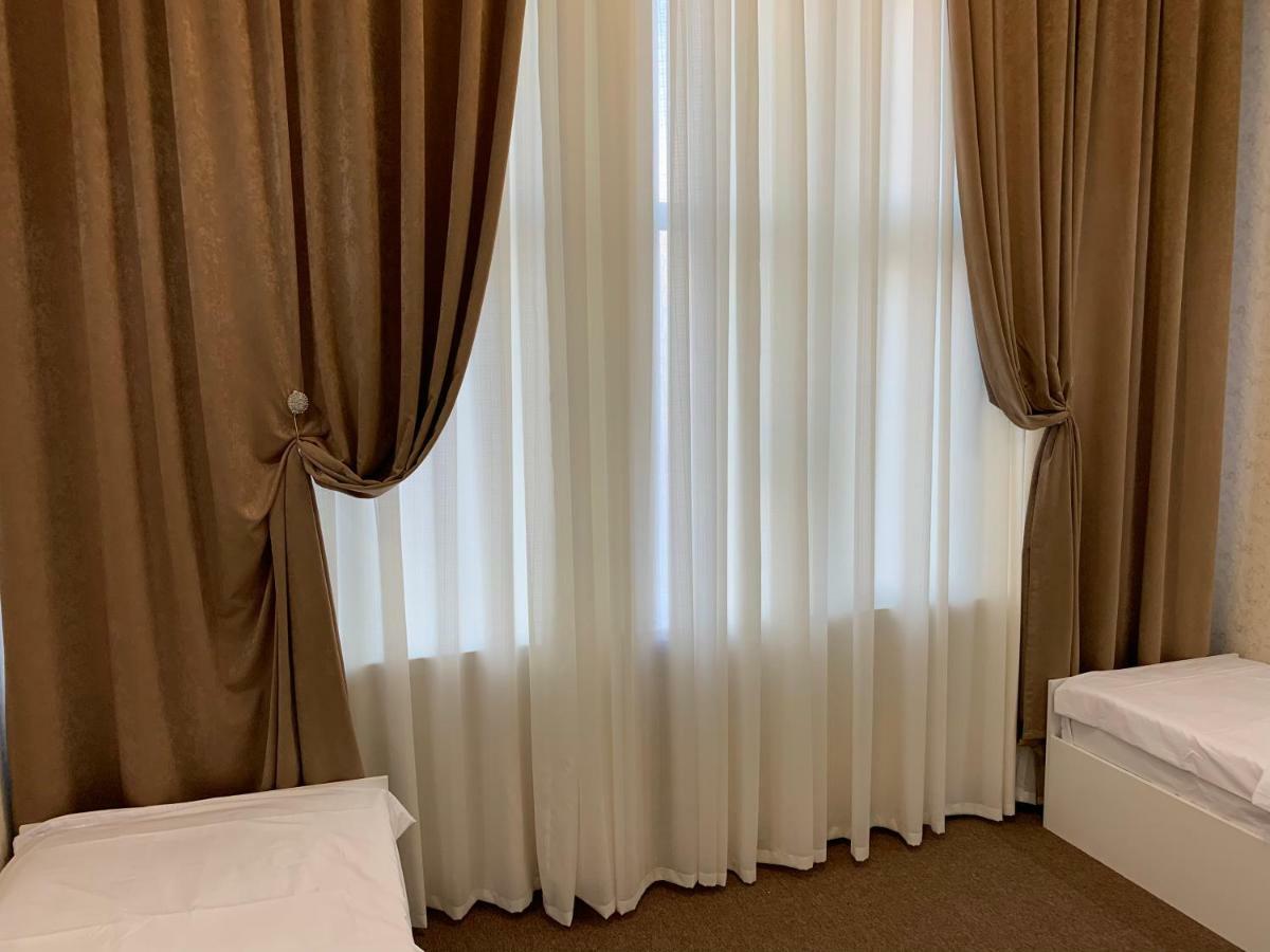 Sahil Park Hotel On Nizami Street Баку Екстер'єр фото