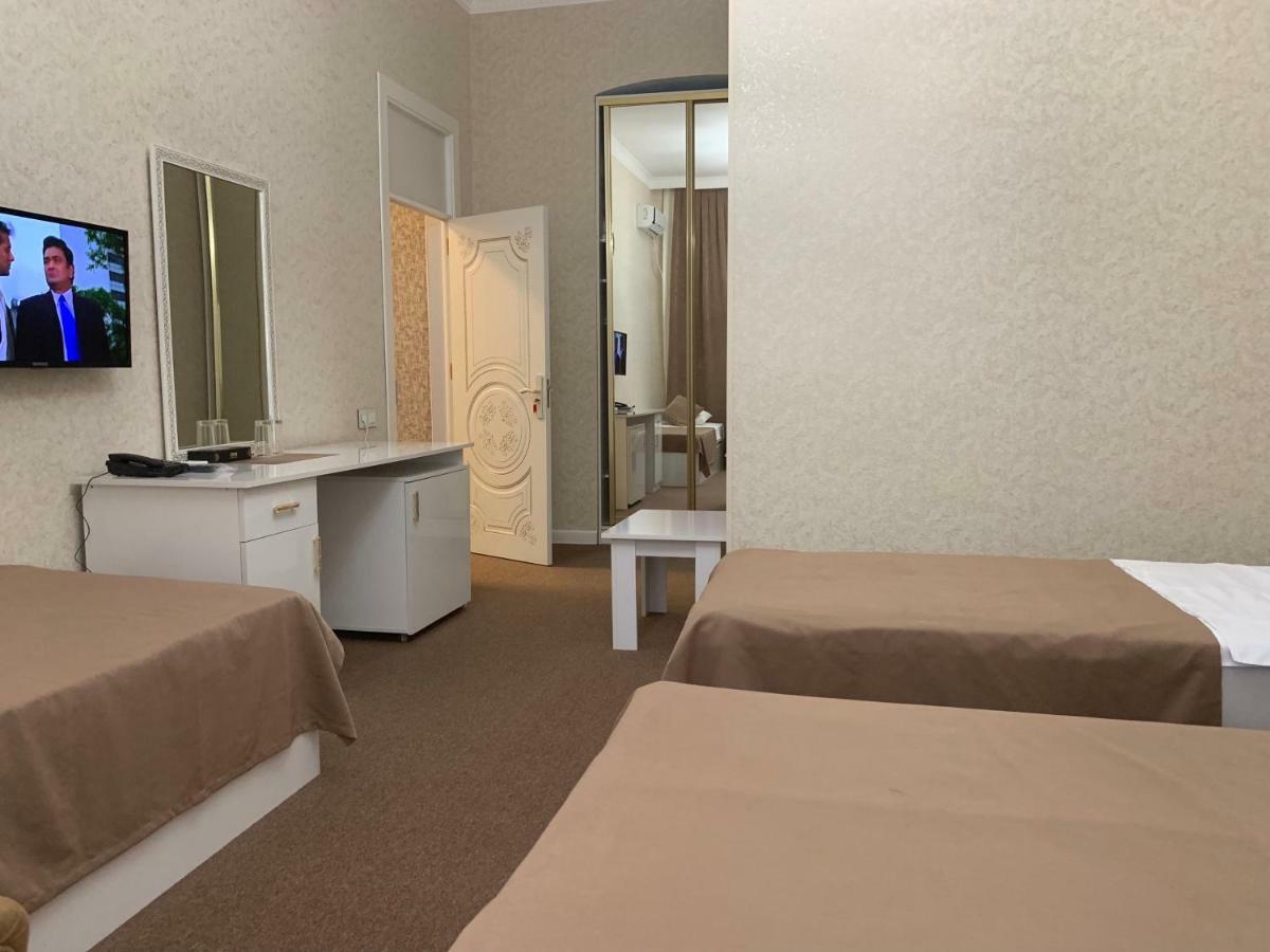 Sahil Park Hotel On Nizami Street Баку Екстер'єр фото